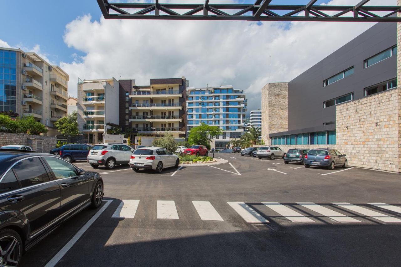 Avala & Hotel Budva