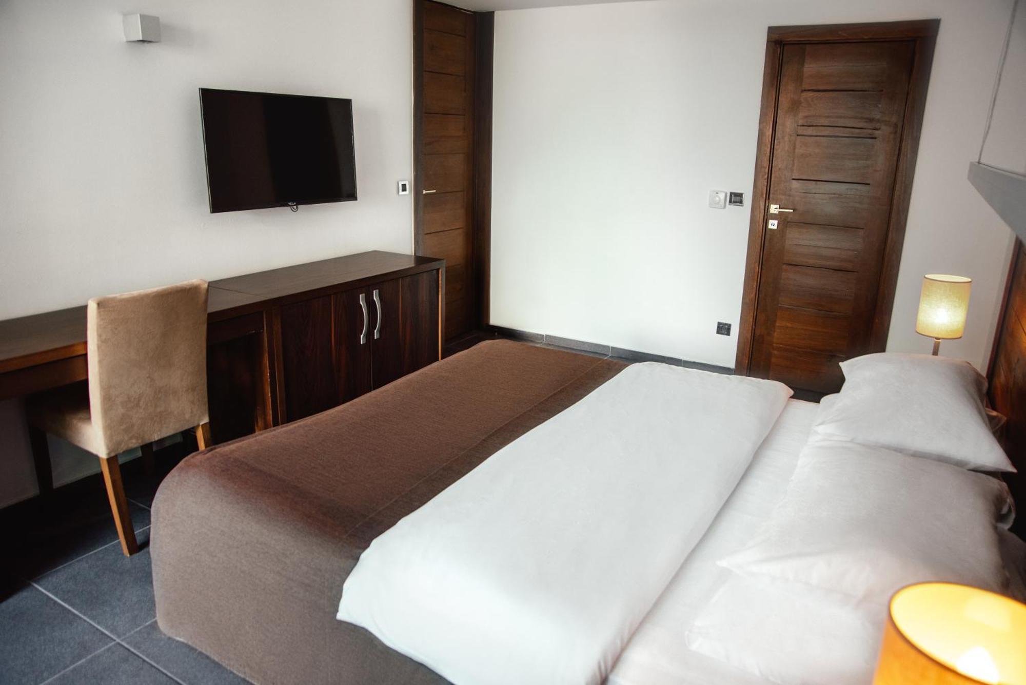 Avala & Hotel Budva